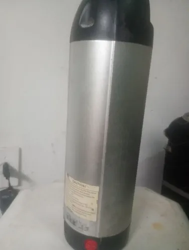 Vendo bateria de bike lítio garrafa 36v48v