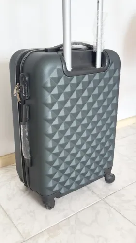 MALA 15KG TAMANHO MÉDIO PRA DESPACHAR NOVA SEM USO