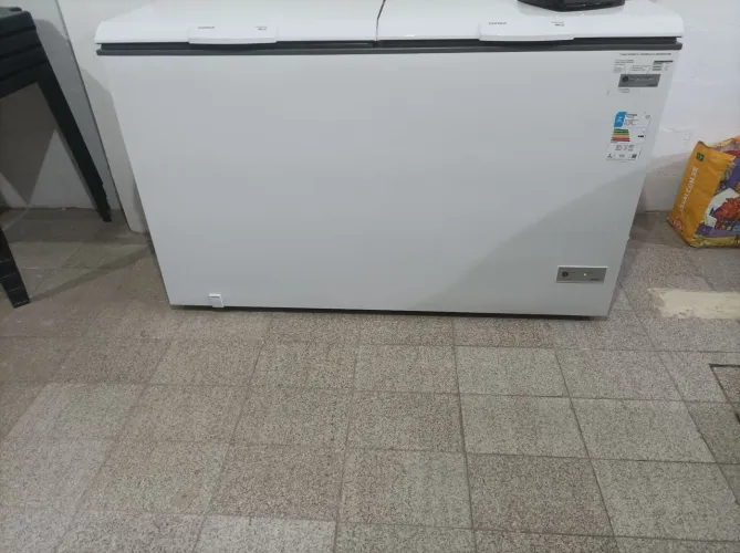Vendo freezer - congelador novo