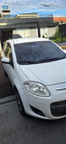 Fiat Palio Attractive 1.0 EVO Fire Flex 8V 5P 2013
