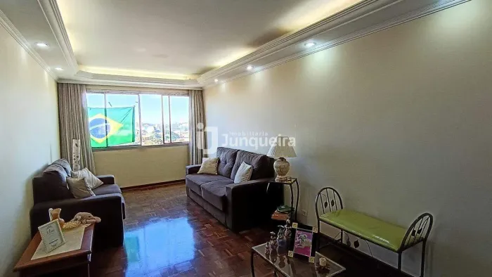 Apartamento à venda no Edifício Solar Barão de Ingazeira | 3 dormitórios, suíte e andar al