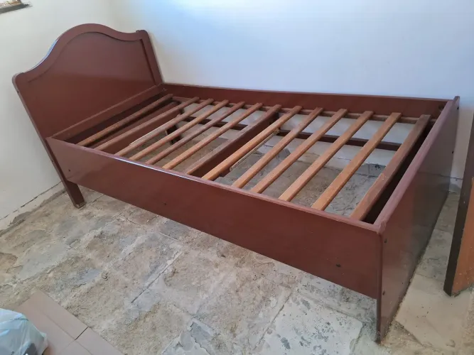 Cama de solteiro 