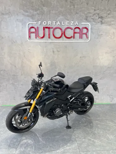 SUZUKI GSX 1000