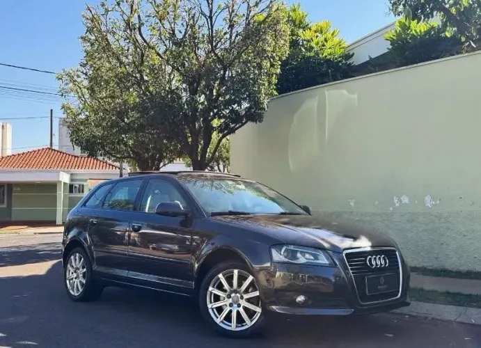 Audi A3 Sportback 2.0 16V TFSI S-tronic 2011
