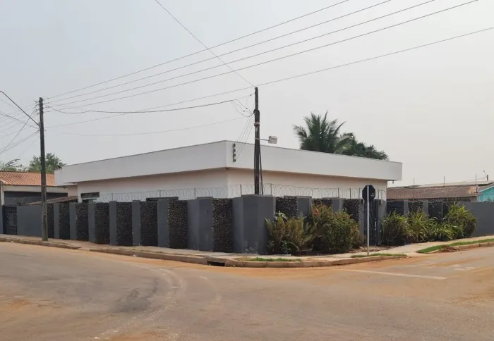 (Vende-se/Aluga-se) - Casa com 4 dormitórios, 650 m² - venda por R$ 1.200.000 ou aluguel p