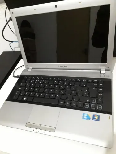 notebook samsung rv411 funcionando