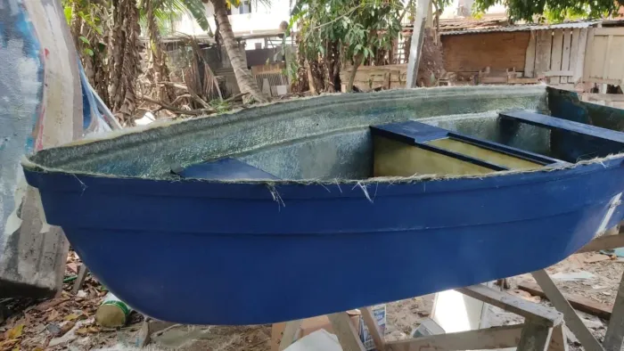 Barco com motor 