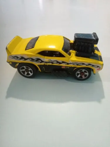 Carrinho Hot Wheels Tooned 69 CamaroZ28