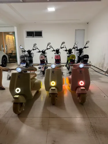 Moto e Triciclo infantil elétrico 