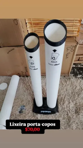 Lixeira porta-copos 