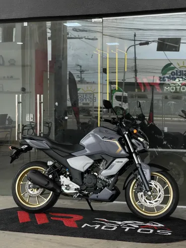 FZ 15 2026 0km