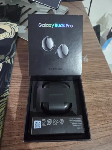 Fone Samsung Galaxy Buds Pro - Completo com Caixa