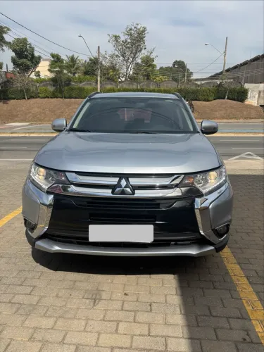 Mitsubishi Outlander 2.0 16V 160cv Aut. 2016