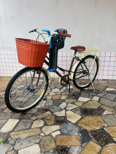 Bicicleta ceci nunca usada