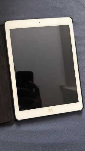 iPad Air 1a Geração 2012 space Gray 16GB Usado