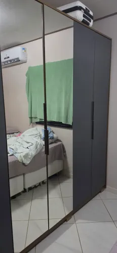 Vendo Roupeiro