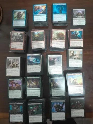 Lote 1640 cards comuns de magic The gathering 
