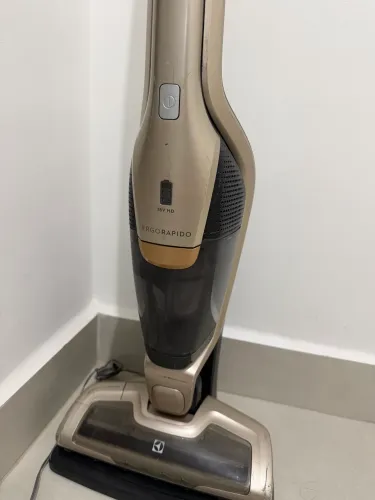 Aspirador de Pó Electrolux Ergorápido 18V HD Sem Fio