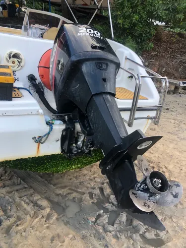 Motor de popa mercory 200 hp