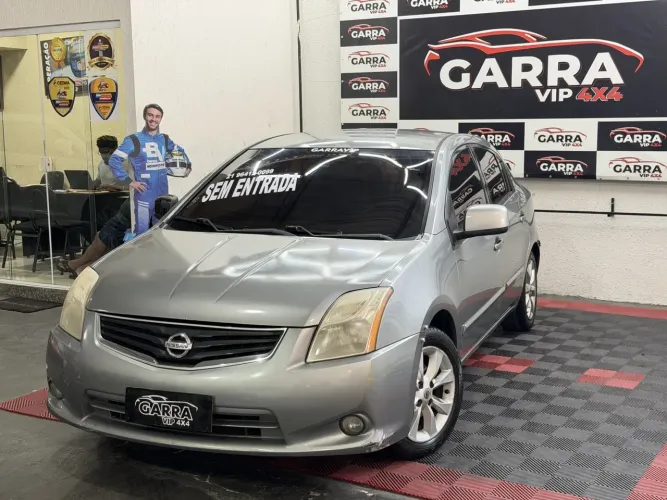 Nissan Sentra S 2.0 Flexstart 16V Aut. 2012