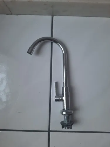 Torneira aço banheiro/lavabo