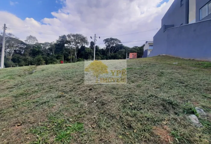 Terreno em condomínio à venda em Cotia-SP, Bairro das Pedras! 130,71 m² de área para seu n