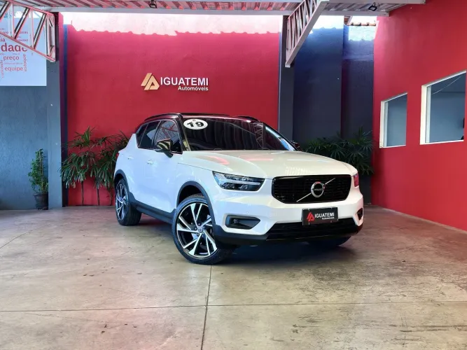 Volvo XC40 T-5 R-design 2.0 252cv AWD 2019