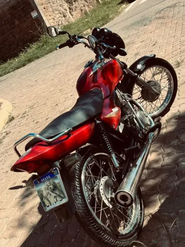 Moto mecânica toda feita