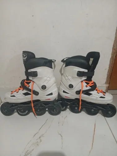 Patins inline, freestyle HD n° 38 branco base de ferro, roda de 80mm