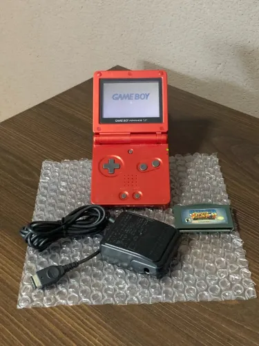 Game Boy Advance SP Vermelho