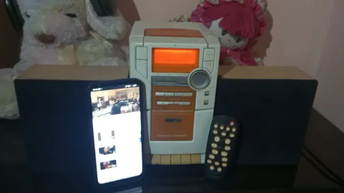 Mini radio system Phillips bluetooth 