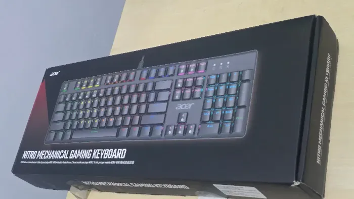Teclado Mecânico Gamer Acer Nitro RGB - NKW202 - Novo, Nunca Usado
