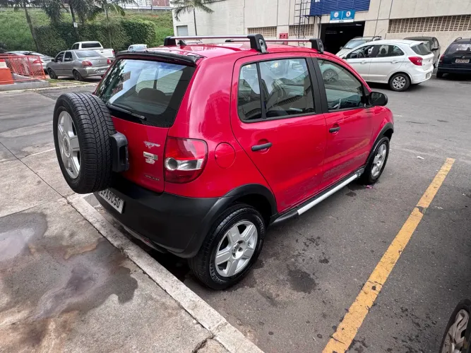 Volkswagen Crossfox 1.6 MI Total Flex 8V 5P 2009