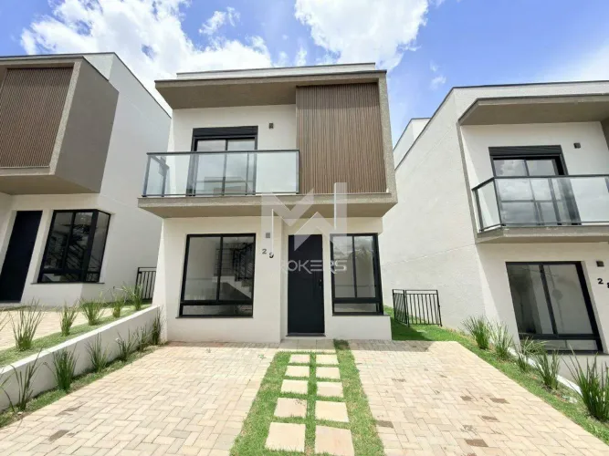 Casa à Venda no Condomínio Residencial MontBlanc Village em Vinhedo - SP