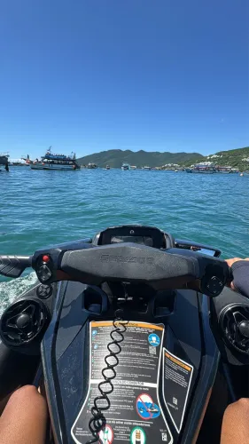 Vendo jet ski 170 com som