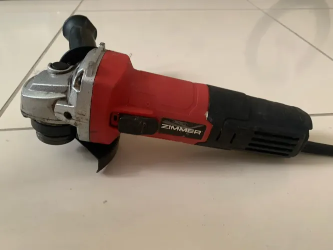 Esmerilhadeira Angular Zimmer 4.1/2" 750W 220V