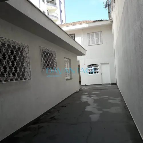 Imóvel Exclusivo para Locação Residencial ou Comercial na Vila Romana: Versatilidade e Loc