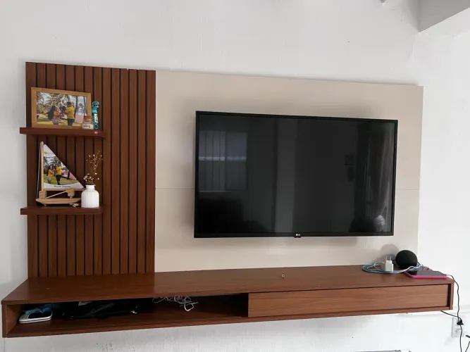Painel para televisão