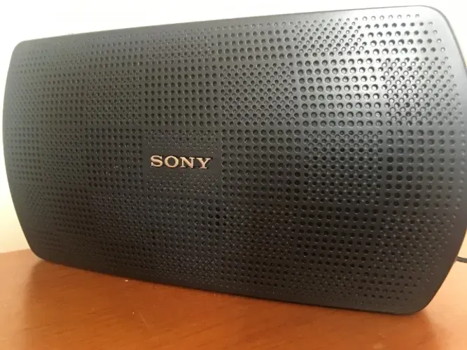 RÁDIO SONY SRF-18