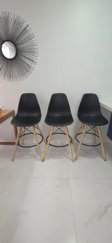 Banquete alta para bancada