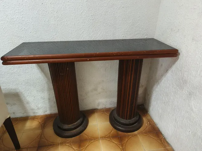 Mesinha mogno