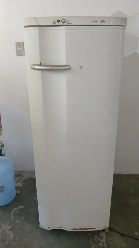 VENDO,TEM QUE TROCAR O MOTOR