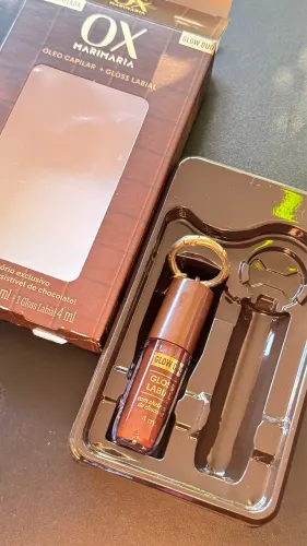 Gloss labial chocolate ox maei maria, novo, original 