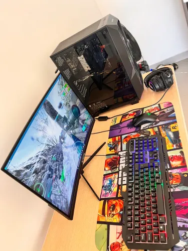 PC GAMER