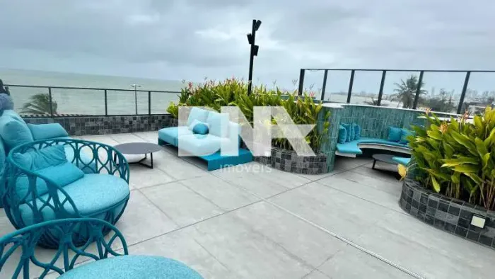 Flat : / Residencial / Jardim Oceania