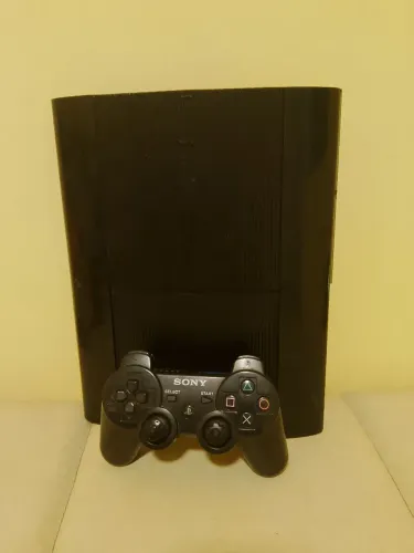 Playstation 3 Super Slim 500gb Desbloqueado com Controle Original