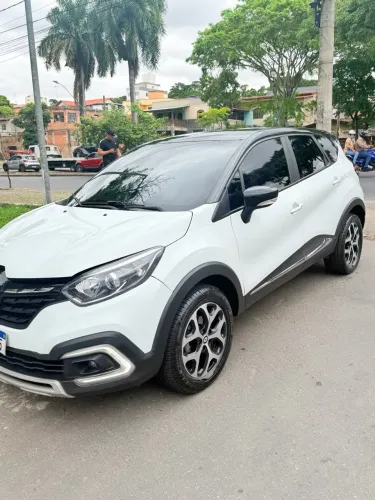 Renault Captur Intense 1.3 TB 16V Flex 5P AUT 2023