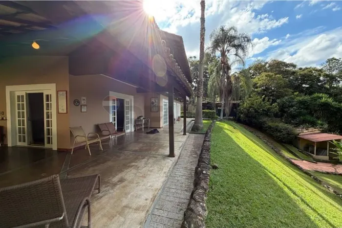 Casa de Campo com Piscina e Vista Privilegiada no Centro de em Bragança Paulista/SP