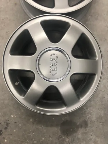 Roda da Audi A3 15
