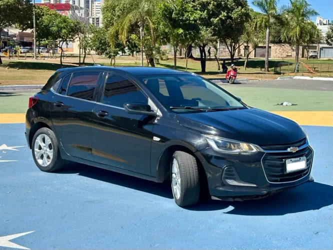Chevrolet Onix Hatch Premier 1.0 12V TB Flex Aut. 4P 2020